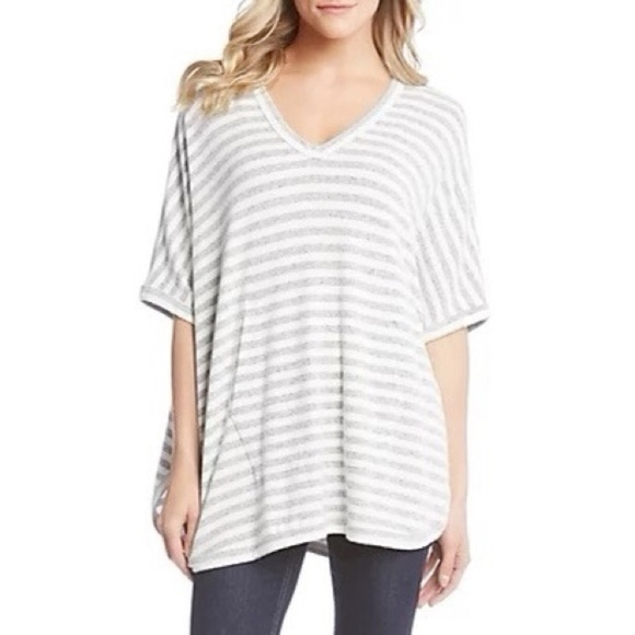 Karen Kane Kangaroo Pocket Poncho - Picture 1 of 8